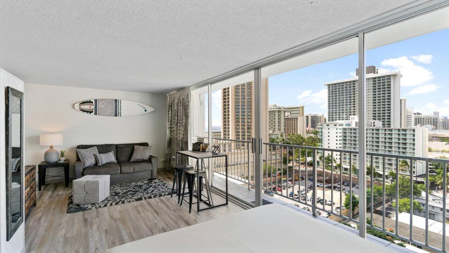 Pacific Monarch Aparthotel Honolulu Exteriör bild